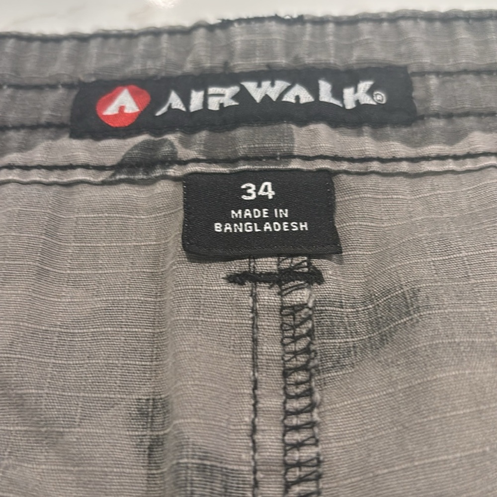 Goodfellow & Co Black Tee and Airwalk Camo Shorts Set - Picture 6 of 7